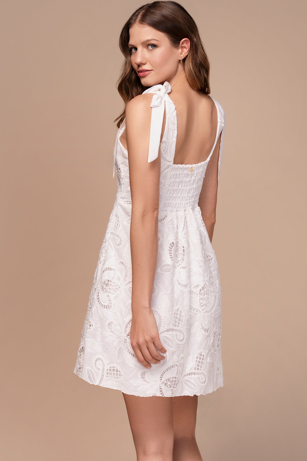 VESTIDO SIMONE HALO
